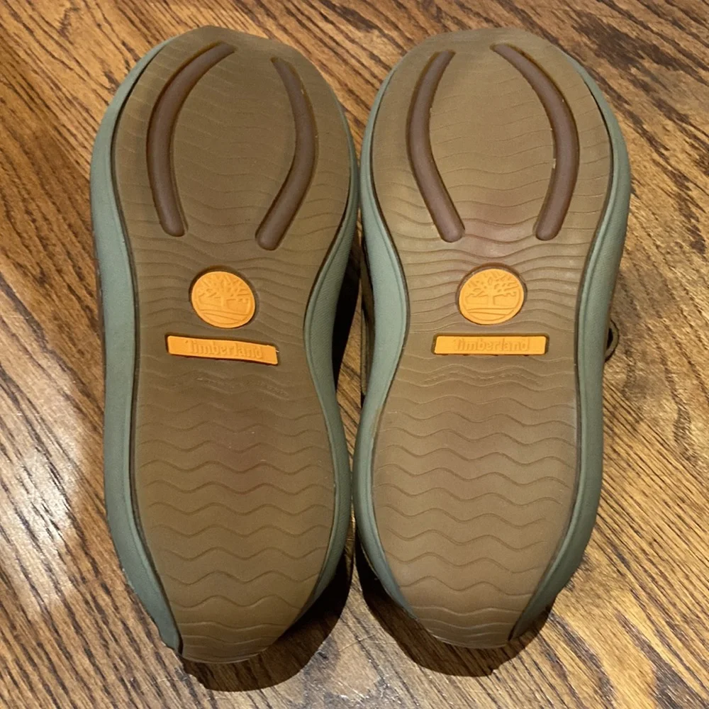 Timberland Smart Comfort Shoes Sz 9M Genuine Leather in Preloved Condition !!